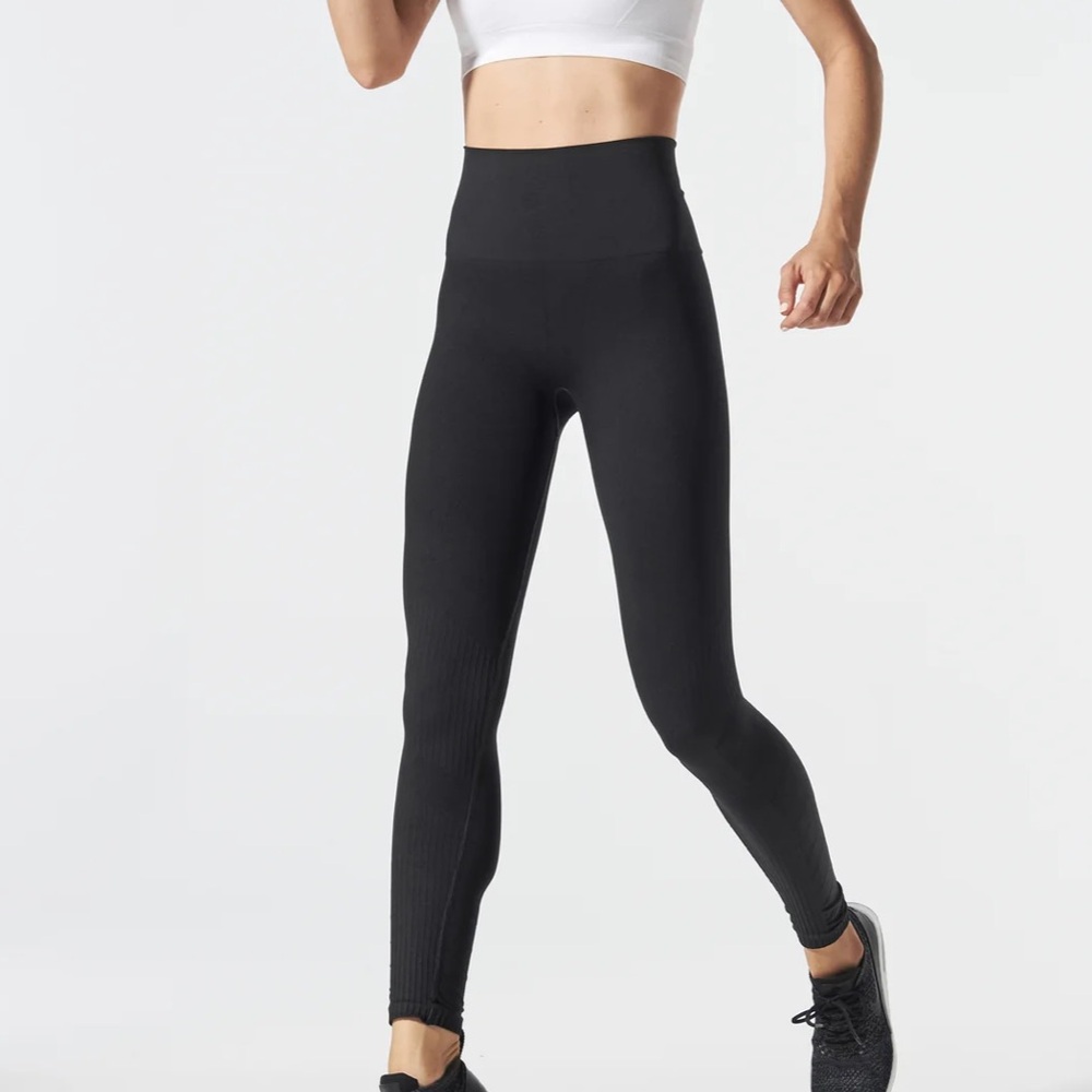 NWT Blanqi Hipster Contour Legging